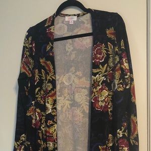 BMWT LulaRoe Sarah duster sweater, size Medium